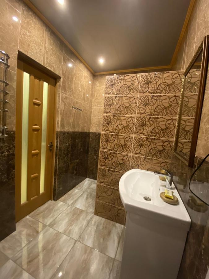 Вул Роксолани , 16 Центр 300 М До Бювету Τρούσκαβετς Εξωτερικό φωτογραφία